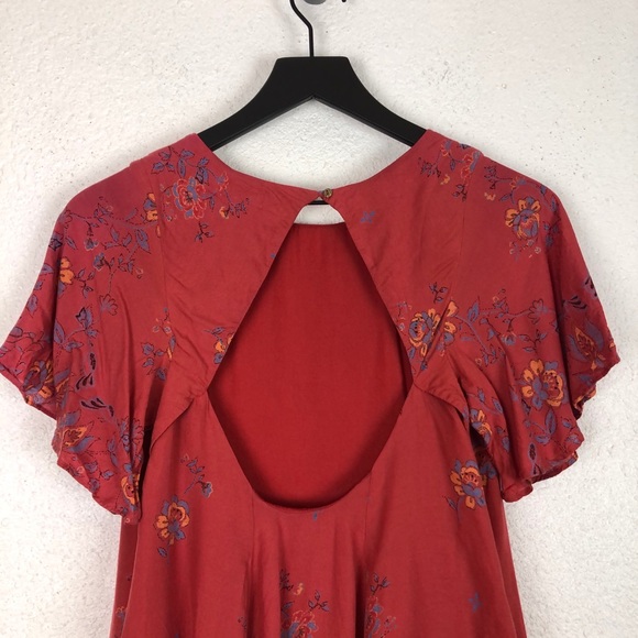 💎 3/$20 💎 Kimchi Blue Tunic Swing Dress Floral Open Back - Picture 5 of 8